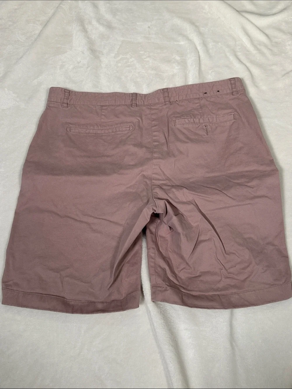 Vince Men's Shorts in Dusty Rose